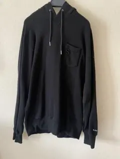 sacai ブラックパーカー フード付き