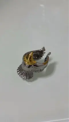 鷲デザイン　金属　リング　シルバー　ヴィンテージ　イーグル　ホーク　バード　鷹