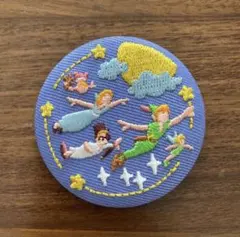 ディズニー　刺繍缶バッジ　ピーターパン