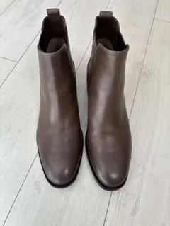 ☆新品同様☆EIZOショートブーツ 婦人靴 24.5cm