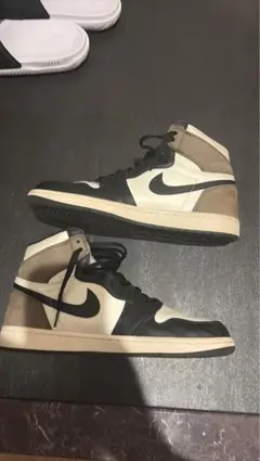 Nike Air Jordan 1 Retro High OG Mocha