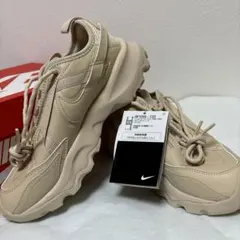 NIKE【新品未使用】TC 7900⭐︎24cmだけど23or23.5の方用 2025年最新】nike tc 7900 23の人気アイテム - メルカリ
