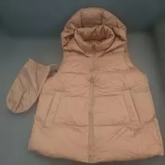 ユニクロ ULTRA LIGHT DOWN ダウンベスト