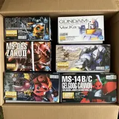 ガンプラまとめ売り (18) 定価+配送料価格のサムネイル