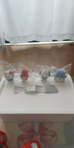 サンリオ ぬいっぽコット　4体全種セット