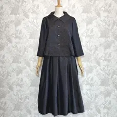 着物リメイク大島紬ショート丈ブラウスジャケットとスカートのセットアップ