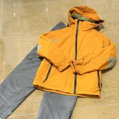 Item thumbnail for item 3dd6b1db-60c4-4915-bcb4-47e0cd9ed66e