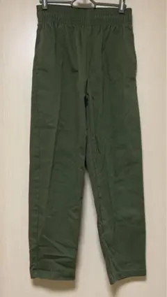 カーキ色 チノパンSサイズ