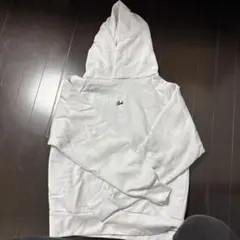 ホワイトフード付きパーカー