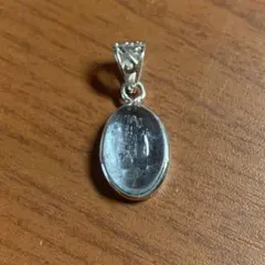 ペンダントトップ