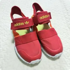 adidas キッズサンダル レッド/イエロー 18cm
