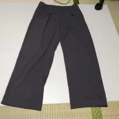 310 グレー ワイドパンツ 伸縮性ウエスト