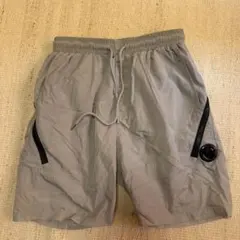 C.P. Company シーピーカンパニー　ショートパンツ ハーフパンツ Lのサムネイル