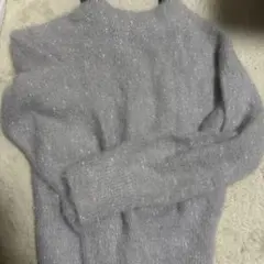 グレー ラメ入り タートルネックセーター gu