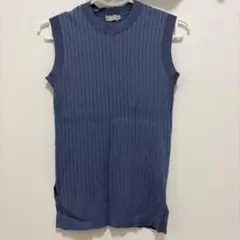 ブルー ノースリーブトップス　LEPSIMのサムネイル