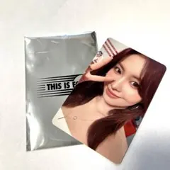 TwiceモモTHIS IS FOR ポップアップ特典トレカ