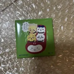 ちいかわワクワクゆうえんち　ちいかわ　ノベルティ　スクエア缶バッジ