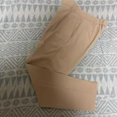 GUベージュ スラックス