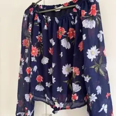 値下げ可愛いH&M フラワープリント 長袖ブラウス