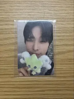 Item thumbnail for item 3588371d-0021-432e-8e99-a464142aa70c