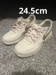 Item thumbnail for item cc182523-bca2-4b71-8795-c6c57f0faab9