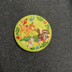 ディズニー　刺繍缶バッジ2 バンビ
