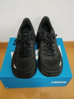 HOKA BONDI9のサムネイル