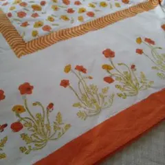 madu テーブルクロス