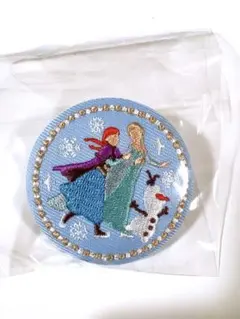 ディズニー刺繍缶バッジ⭐︎アナと雪の女王⭐︎アナ⭐︎エルサ