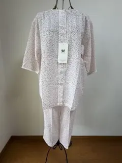 ワコール パジャマ M 花柄 半袖 5分袖 パンツ8分丈 日本製 新品のサムネイル