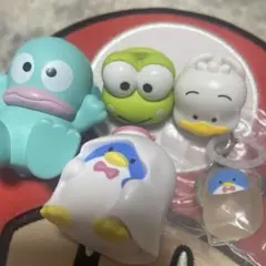 はぴだんぶい　サンリオ　めじるしアクセサリー　フィギュア　なりきりオイスター