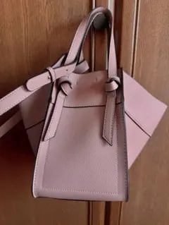 Item thumbnail for item 9b7a290d-11d7-42c1-8830-28f03b4f9710