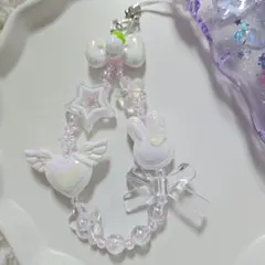 ちゅるちゅるビーズストラップキーホルダー 韓国 白 リボンハートうさぎ