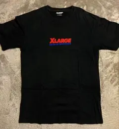 XLARGE ブラック Tシャツ ロゴ入り
