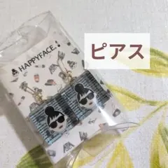 【新品未使用】ガラスピアス 四角 エマ ハッピーフェイス HAPPYFACE