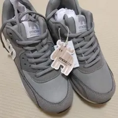 鯖缶様専用　mozグレー スニーカー　23.5cm