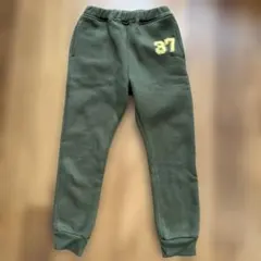 130㎝　長ズボン　パンツ　みどり　裏起毛