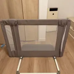 ベビーゲート（おくだけ通せんぼ）