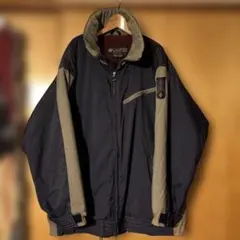 ボア マウンテンパーカー