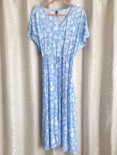 新品　H&M DIVIDED 半袖ワンピース ライトブルー 総柄 Sサイズ
