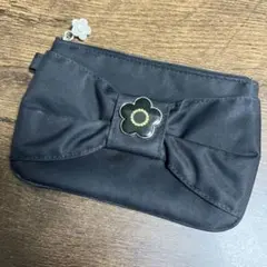 マリークワント メイクポーチ 黒