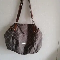russet ブラウン ショルダーバッグ