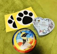 ゴンチャロフ ・GODIVAの水色ハート型小物入れ 猫足シール２枚