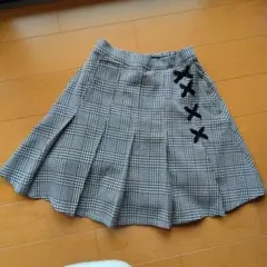 リンジィ チェック柄プリーツスカート 黒リボン付き