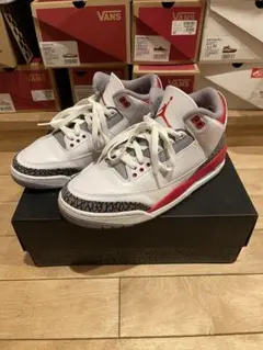 Nike Air Jordan 3 ファイヤーレッド
