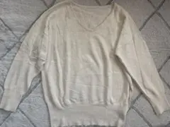 Ｖネック　ニット　ラメ入りのサムネイル