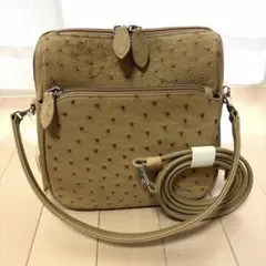 【本革 オーストリッチ】新品未使用　ショルダーバッグ 2way キャメルのサムネイル