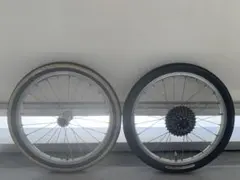A set of 18-inch folding bicycle Birdyのサムネイル