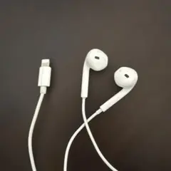Lightning接続 ホワイト有線イヤホン　iPhone
