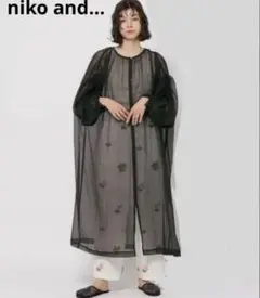 niko and...シャーリングシアーロングワンピ　黒